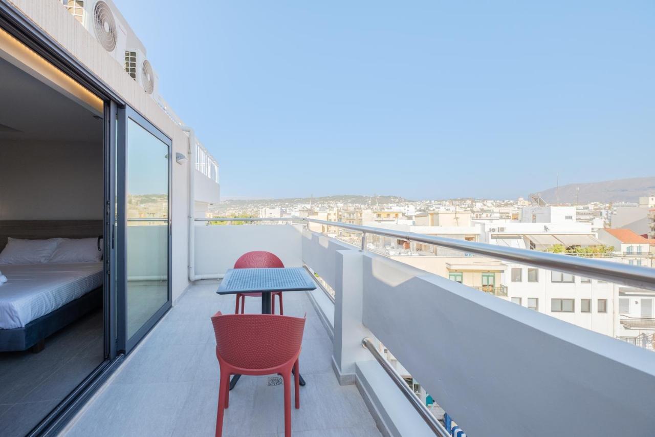 Sky-High 70Sqm Penthouse W. Stunning Views - 05 Apartment Chania  ภายนอก รูปภาพ