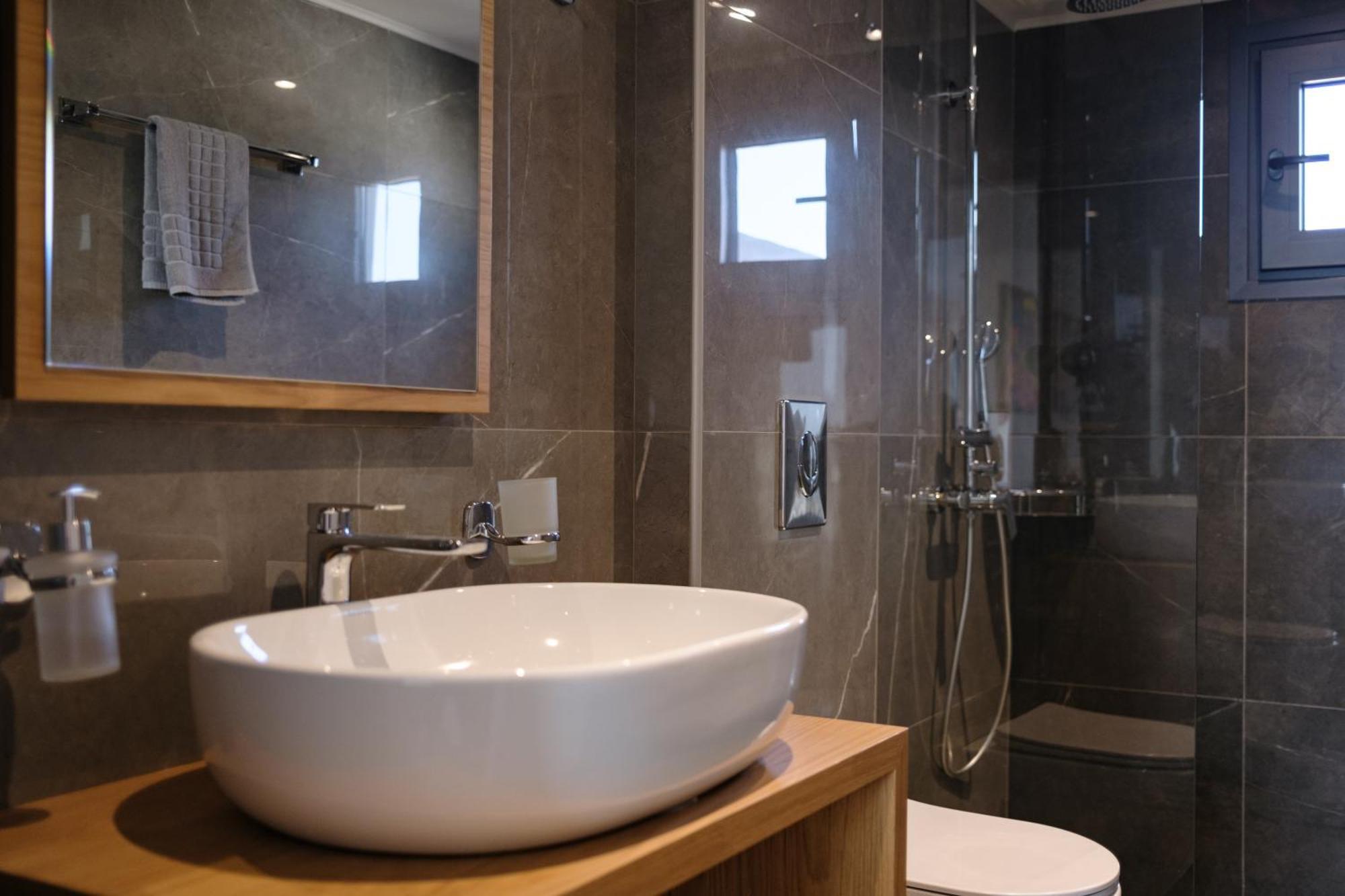 Sky-High 70Sqm Penthouse W. Stunning Views - 05 Apartment Chania  ภายนอก รูปภาพ